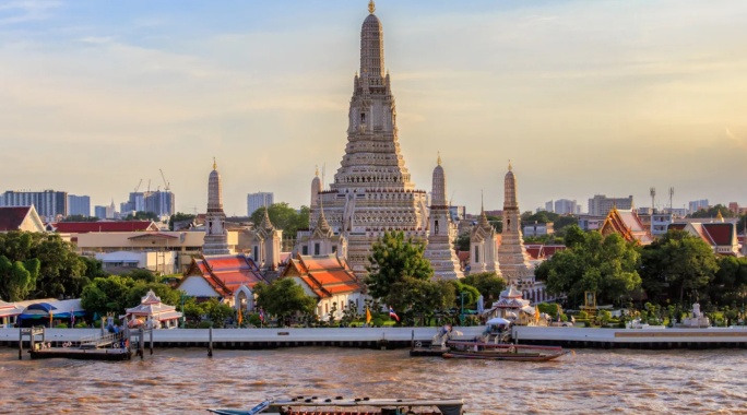 Circuit Thaïlande en Liberté – 13 nuits : Bangkok, Kanchanaburi, Chiang Mai, jungle de Khao Sok & plages de Khao Lak, Circuit Thaïlande, Bangkok par Ôvoyages Circuit Thaïlande en Liberté – 13 nuits : Bangkok, Kanchanaburi, Chiang Mai, jungle de Khao Sok & plages de Khao Lak, Circuit Thaïlande, Bangkok par Ôvoyages