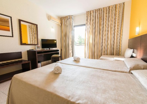 Hôtel AzuLine Mar Amantis & II 3* Hôtel AzuLine Mar Amantis & II 3*