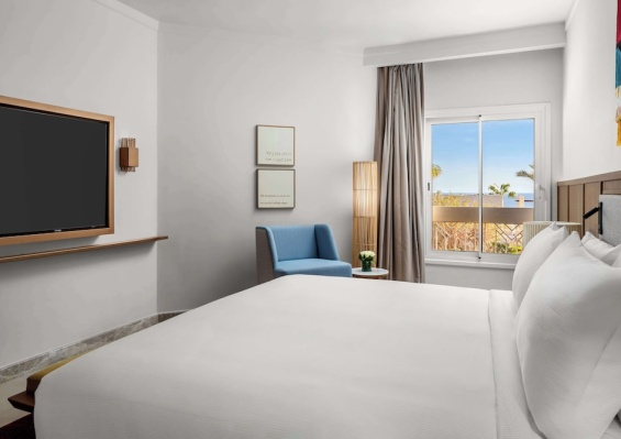 Hôtel DoubleTree by Hilton Sharm El Sheikh - Sharks Bay Resort 4* Hôtel DoubleTree by Hilton Sharm El Sheikh - Sharks Bay Resort 4*