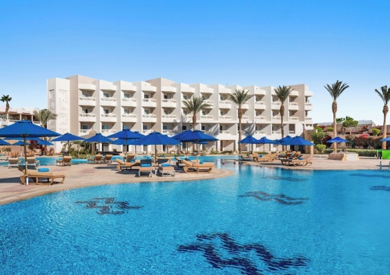 Hôtel DoubleTree by Hilton Sharm El Sheikh - Sharks Bay Resort 4* Hôtel DoubleTree by Hilton Sharm El Sheikh - Sharks Bay Resort 4*