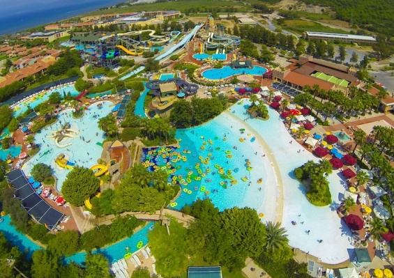 Hôtel Aqua Fantasy Aquapark & Spa 5* Hôtel Aqua Fantasy Aquapark & Spa 5*
