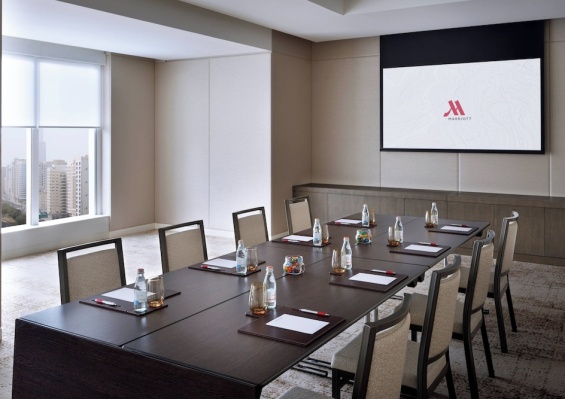 Hôtel Marriott Downtown Abu Dhabi 5* Hôtel Marriott Downtown Abu Dhabi 5*