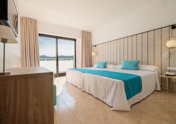 Hôtel AzuLine Bergantín 3* Hôtel AzuLine Bergantín 3*