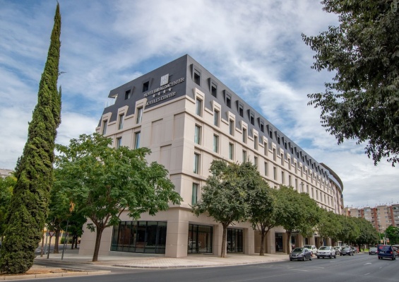 Hôtel Giralda Center 4* Hôtel Giralda Center 4*