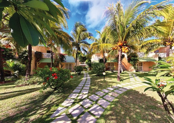 Hôtel Silver Beach Mauritius 3* (Location de voiture incluse) Hôtel Silver Beach Mauritius 3* (Location de voiture incluse)