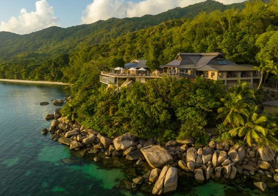 Hôtel Coco de Mer & Black Parrot Suites 4* Hôtel Coco de Mer & Black Parrot Suites 4*