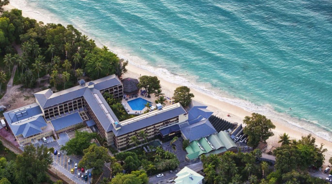 Hôtel Coral Strand 3*, Séjour Seychelles, Mahé par Ôvoyages Hôtel Coral Strand 3*, Séjour Seychelles, Mahé par Ôvoyages