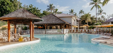 COMBINÉ 2 ILES : RÉUNION + ILE MAURICE Hôtel Le Récif Saint Gilles Les Bains + The Ravenala Attitude 12 nuits ***, Combiné Réunion par Ôvoyages COMBINÉ 2 ILES : RÉUNION + ILE MAURICE Hôtel Le Récif Saint Gilles Les Bains + The Ravenala Attitude 12 nuits ***, Combiné Réunion par Ôvoyages