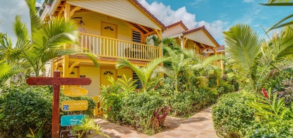 Hôtel Bambou 3* (Location de voiture incluse), Séjour Antilles, Martinique par Ôvoyages Hôtel Bambou 3* (Location de voiture incluse), Séjour Antilles, Martinique par Ôvoyages