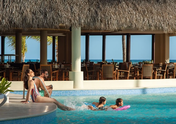Hôtel Impressive Punta Cana 4* Hôtel Impressive Punta Cana 4*