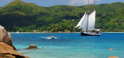 Croisière Silhouette Cruises Sea Pearl, Croisière Seychelles, Praslin par Ôvoyages Croisière Silhouette Cruises Sea Pearl, Croisière Seychelles, Praslin par Ôvoyages