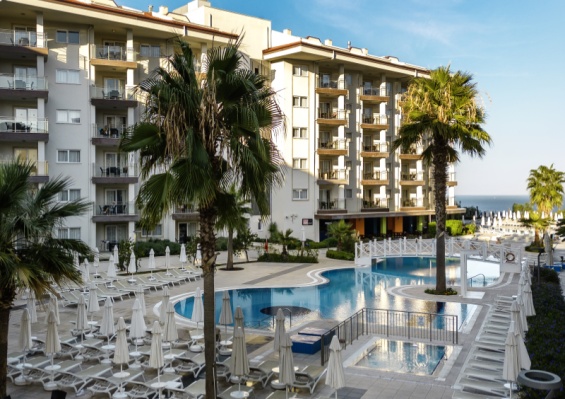 Hôtel & Suites Ramada by Wyndham Kusadasi 4* Hôtel & Suites Ramada by Wyndham Kusadasi 4*