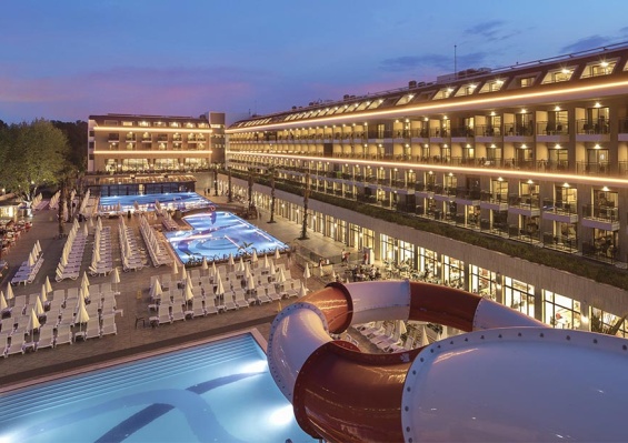 Hôtel Aydinbey Queen's Palace & Spa 5* Hôtel Aydinbey Queen's Palace & Spa 5*