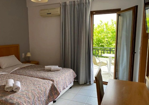 Hôtel Triton 3* Hôtel Triton 3*