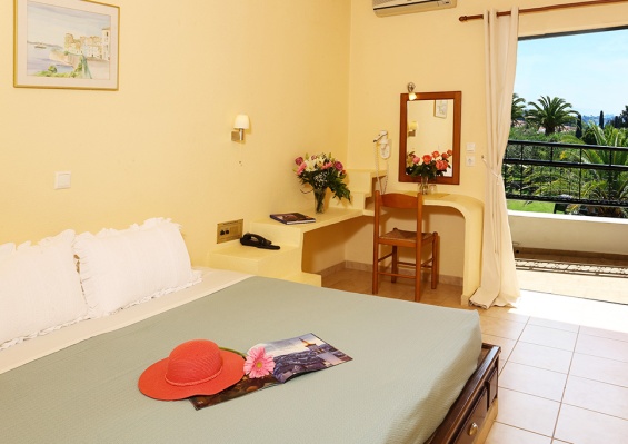 Hôtel Paradise 3* Hôtel Paradise 3*