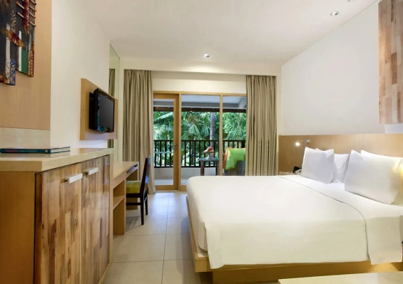 Hôtel Holiday Inn Resort Baruna 4* Hôtel Holiday Inn Resort Baruna 4*