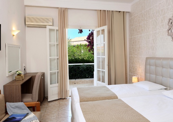 Hôtel Nefeli 3* Hôtel Nefeli 3*