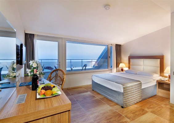 Hôtel Justiniano Club Alanya Beach 4* Hôtel Justiniano Club Alanya Beach 4*