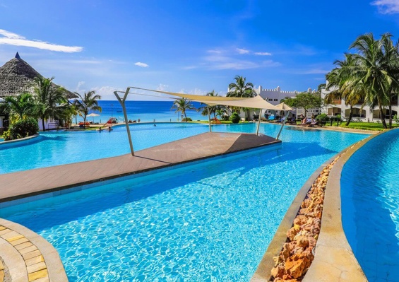 Hôtel Royal Zanzibar Beach Resort 5* + Safari 1 nuit Hôtel Royal Zanzibar Beach Resort 5* + Safari 1 nuit