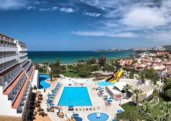 Hôtel Batihan Beach Resort & Spa 4* Hôtel Batihan Beach Resort & Spa 4*