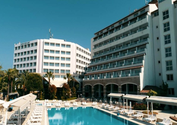 Hôtel Batihan Beach Resort & Spa 4* Hôtel Batihan Beach Resort & Spa 4*
