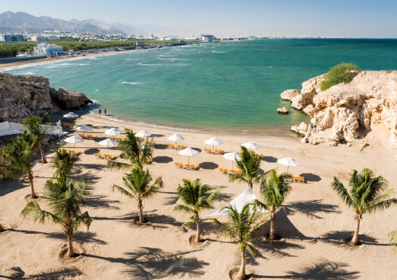 Hôtel Crowne Plaza Muscat by IHG 4* Hôtel Crowne Plaza Muscat by IHG 4*
