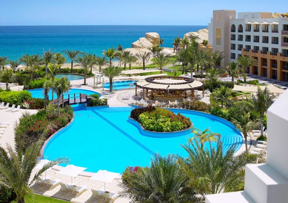 Hôtel DoubleTree by Hilton Muscat Al Waha 5* Hôtel DoubleTree by Hilton Muscat Al Waha 5*