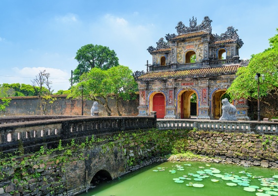 Circuit Paysages Majestueux du Nord au Sud Vietnam & croisière prestige sur le Bassac Mekong 4*/5* Circuit Paysages Majestueux du Nord au Sud Vietnam & croisière prestige sur le Bassac Mekong 4*/5*