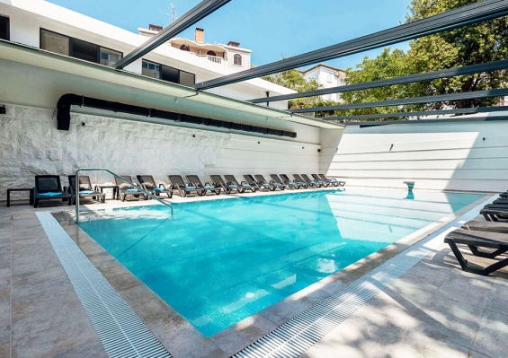 Combiné Smart club Hotel Talia 4* et Ôclub Experience Vila Oliva Petrovac 4* Combiné Smart club Hotel Talia 4* et Ôclub Experience Vila Oliva Petrovac 4*