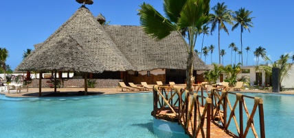 Combiné White Paradise 4* + Safari 2 nuits dans la réserve de Selous en avion, Combiné Tanzanie, Zanzibar par Ôvoyages Combiné White Paradise 4* + Safari 2 nuits dans la réserve de Selous en avion, Combiné Tanzanie, Zanzibar par Ôvoyages