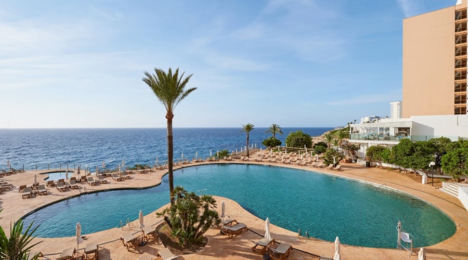 Hôtel Alua Calas De Mallorca Resort 4* by Ôvoyages, Séjour Espagne & ses îles, Baléares, Majorque par Ôvoyages Hôtel Alua Calas De Mallorca Resort 4* by Ôvoyages, Séjour Espagne & ses îles, Baléares, Majorque par Ôvoyages