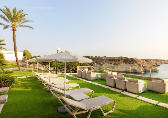 Hôtel Alua Calas De Mallorca Resort 4* by Ôvoyages Hôtel Alua Calas De Mallorca Resort 4* by Ôvoyages