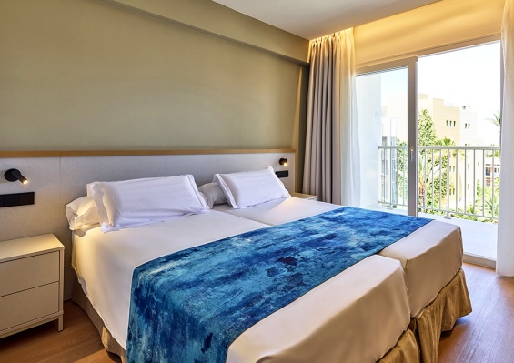 Hôtel Universal Romantica 3* Hôtel Universal Romantica 3*