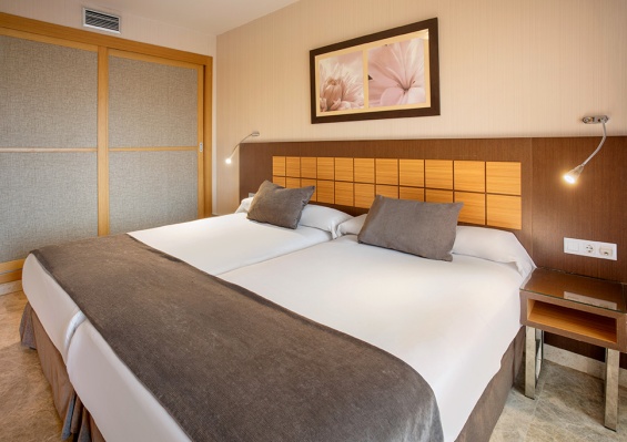 Hôtel Holiday World Polynésia 4* Hôtel Holiday World Polynésia 4*