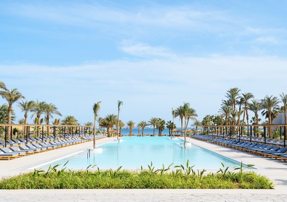 Hôtel Serry Beach Resort 5* Hôtel Serry Beach Resort 5*