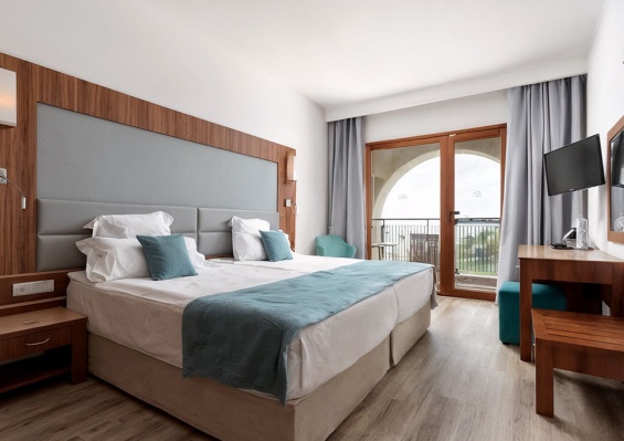 Smart club Alua Helios Bay 4* Smart club Alua Helios Bay 4*