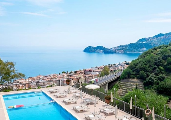 Hôtel Antares 4* Hôtel Antares 4*