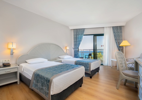 Hôtel Aska Just In Beach 5* Hôtel Aska Just In Beach 5*