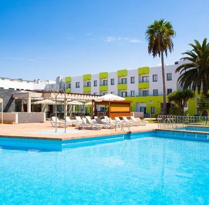 Hôtel Livvo Corralejo Beach 4* by Ôvoyages, Séjour Espagne & ses îles, Canaries, Fuerteventura par Ôvoyages Hôtel Livvo Corralejo Beach 4* by Ôvoyages, Séjour Espagne & ses îles, Canaries, Fuerteventura par Ôvoyages