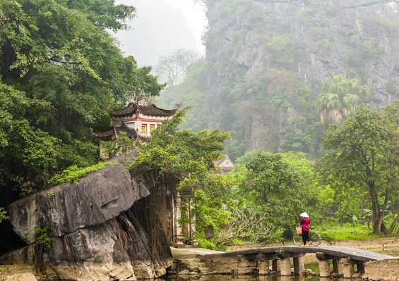 Circuit Incontournables du Nord au Sud Vietnam & Temples d'Angkor 4* & 5* Circuit Incontournables du Nord au Sud Vietnam & Temples d'Angkor 4* & 5*