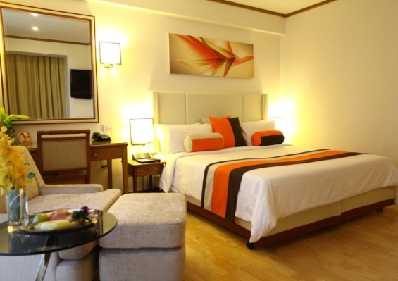 Combiné Four Wings 4*, Ôcity Xperience Sabai Sabai 4* & Ôclub Experience Emerald Beach Resort 5* Combiné Four Wings 4*, Ôcity Xperience Sabai Sabai 4* & Ôclub Experience Emerald Beach Resort 5*