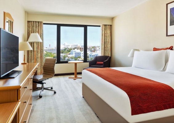 Hôtel Crowne Plaza Muscat 4* Hôtel Crowne Plaza Muscat 4*