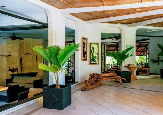 Hôtel Diani Reef Beach Resort & Spa 4* + Safari 2 nuits Hôtel Diani Reef Beach Resort & Spa 4* + Safari 2 nuits