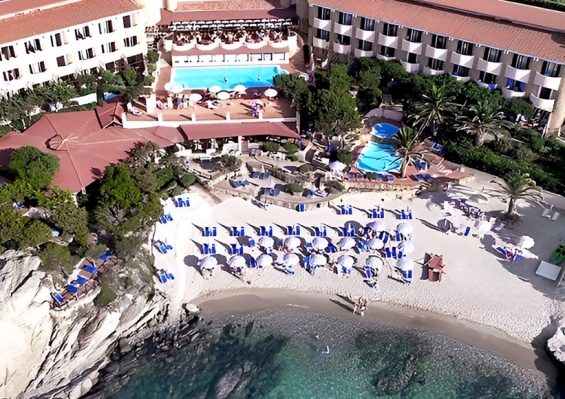 Hôtel Grand Smeraldo Beach 4* Hôtel Grand Smeraldo Beach 4*