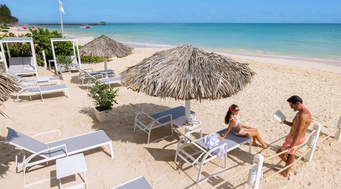 Hôtel HM Bavaro Beach 4* Adult Only +18, Séjour République Dominicaine, Punta Cana par Ôvoyages Hôtel HM Bavaro Beach 4* Adult Only +18, Séjour République Dominicaine, Punta Cana par Ôvoyages
