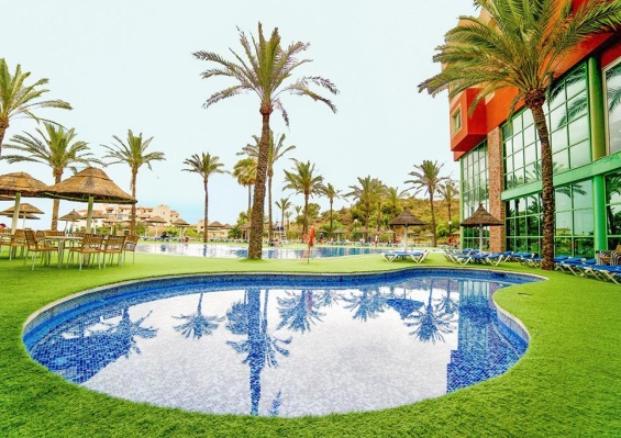 Hôtel Holiday World RIWO 4* Hôtel Holiday World RIWO 4*