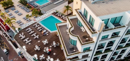 Hôtel Vila Baleira Funchal 4*, Séjour Portugal, Madère, Île de Madère par Ôvoyages Hôtel Vila Baleira Funchal 4*, Séjour Portugal, Madère, Île de Madère par Ôvoyages