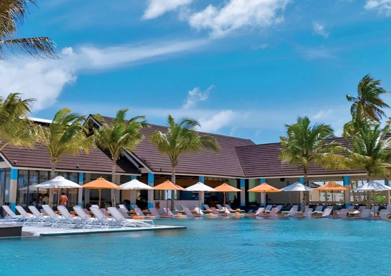 Hôtel Oblu Xperience Ailafushi 4* Hôtel Oblu Xperience Ailafushi 4*