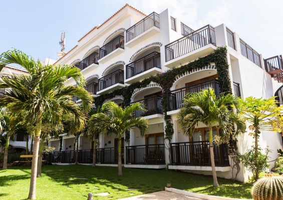 Hôtel Odjo D'Agua 4* Hôtel Odjo D'Agua 4*