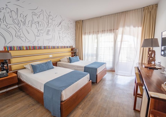Hôtel Odjo D'Agua 4* Hôtel Odjo D'Agua 4*